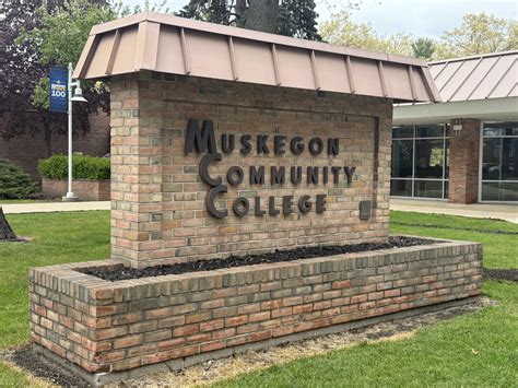 Toradh íomhá ar Muskegon Community College
