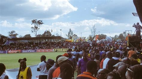 Toradh íomhá ar ESS Watch Review