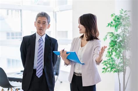 Event Program Paper に対する画像結果