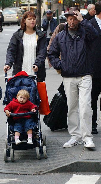 Toradh íomhá ar Eric Clapton Family