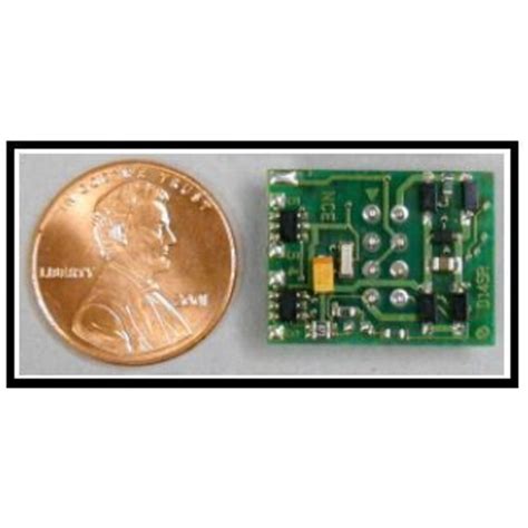 Toradh íomhá ar DCC Decoder Plug Photo