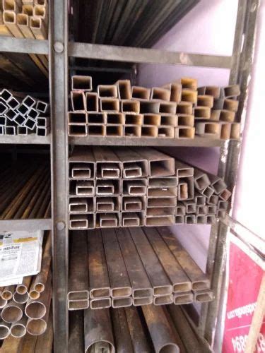 Afbeeldingsresultaten voor Rectangular Iron Pipe Windows