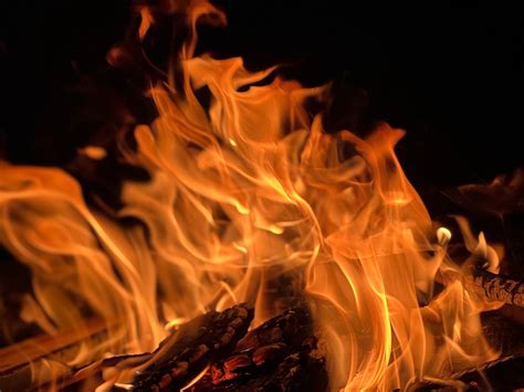 Afbeeldingsresultaten voor Fire Alarm Inside Sign