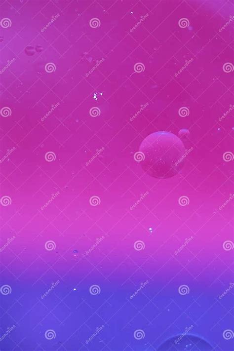 Red Turning into Blue Gradient Color కోసం చిత్ర ఫలితం