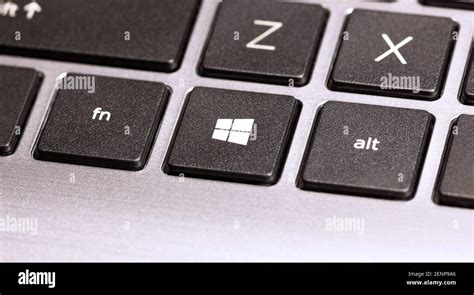 Résultat d’images pour Windows Logo Key Symbol