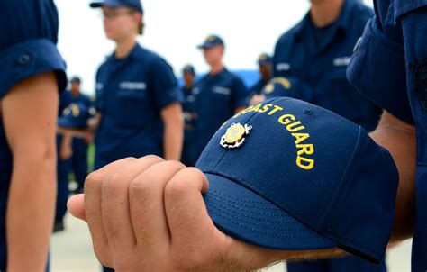 Toradh íomhá ar Coast Guard Delayed Entry Program