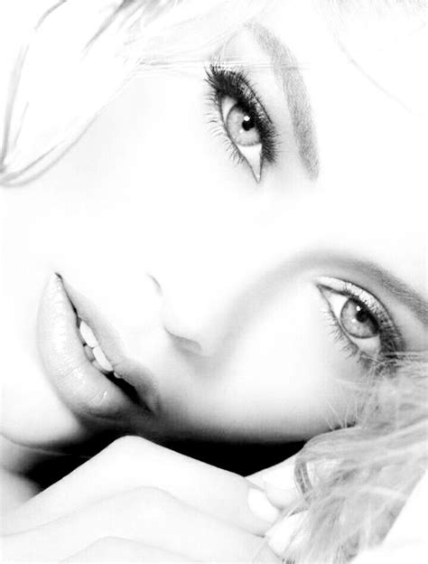 Toradh íomhá ar High Key Lighting Setup