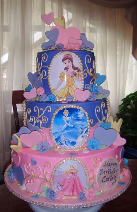 Disney Cake Decorations に対する画像結果