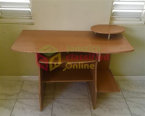 Toradh íomhá ar Computer Table 2 Layer