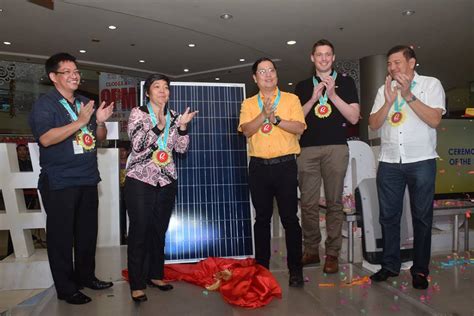 Robinson's Iloilo Top View に対する画像結果