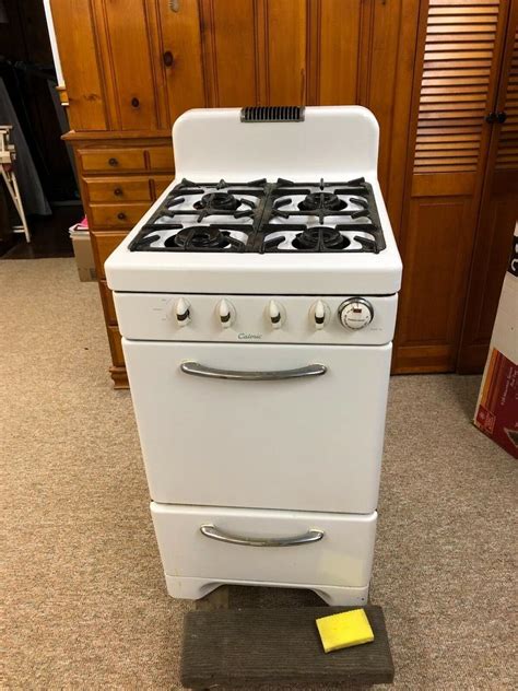 Toradh íomhá ar Caloric Gas Stove