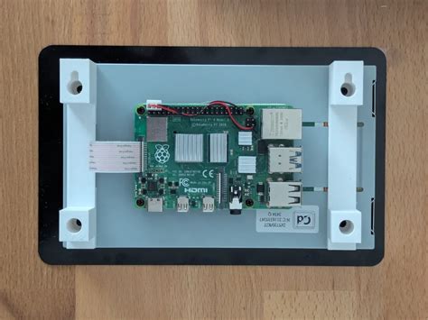 Toradh íomhá ar Best Raspberry Pi Touch Screen Case