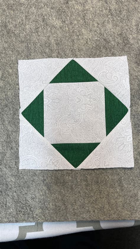 Exploding Square に対する画像結果