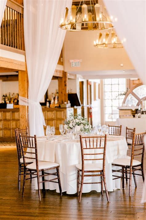 Afbeeldingsresultaten voor Rustic Lace Drapery Wedding