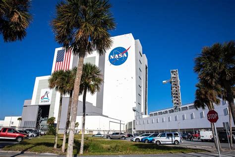Computer Launcher Dell NASA に対する画像結果