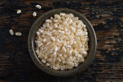 Toradh íomhá ar How Is Hominy Made