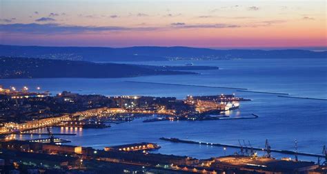 Bildergebnis für Porto Trieste