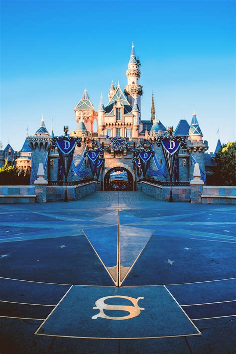 Disney Stitch Word Search に対する画像結果