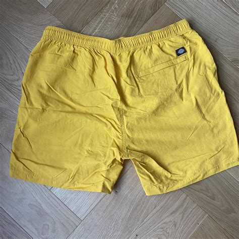 Yellow Dickies Work Shorts に対する画像結果