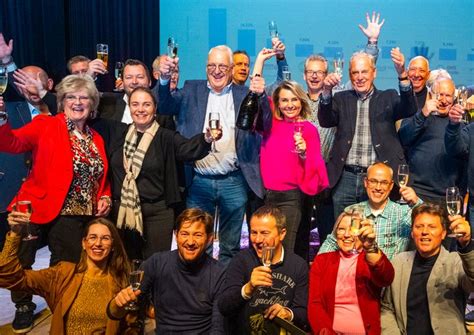 Toradh íomhá ar Logo Voorne Aan Zee