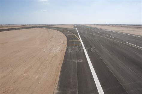 Basco Airport Runway Aerial View に対する画像結果