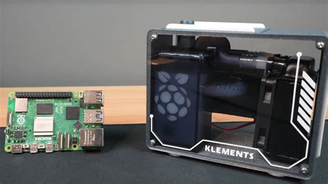 Raspberry Pi 5 Handheld Kit に対する画像結果