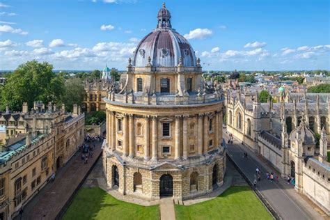 Afbeeldingsresultaten voor Oxford Academic