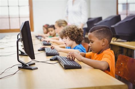 Image result for Picture of Students Operating Computer