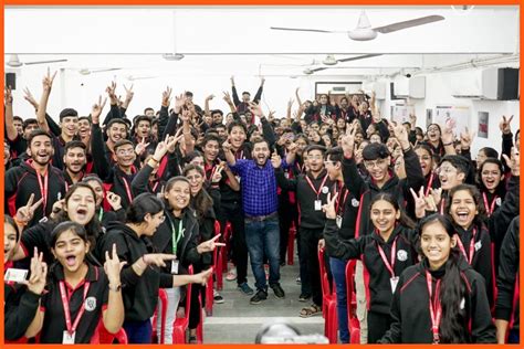 Image result for Physics Wallah Muweilah