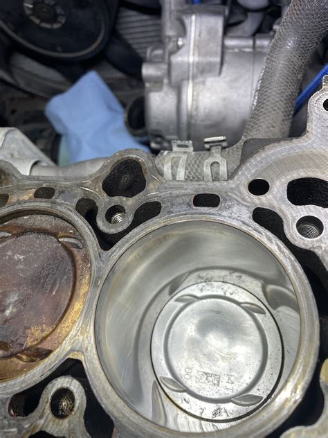 Detonation Damage to Piston-க்கான படிம முடிவு