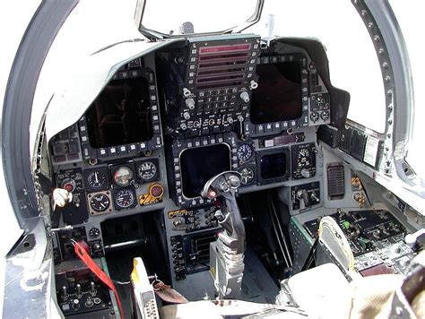 Toradh íomhá ar F-15E Cockpit