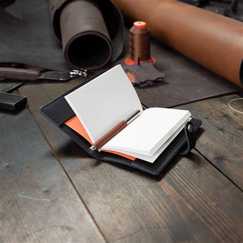 Small Leather Notebook Cover | The Leather Satchel Co.