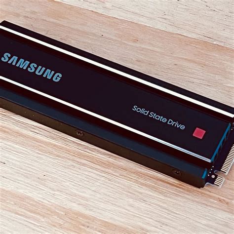 Nvme Drive に対する画像結果