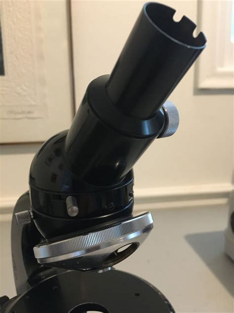 Toradh íomhá ar Mono Scope Microscope