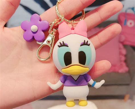 Character Keychains に対する画像結果