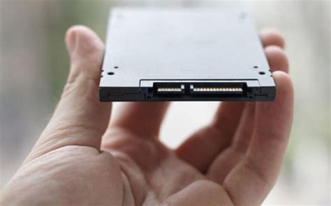 Internal vs External SSD: What's the Difference? - TechColleague