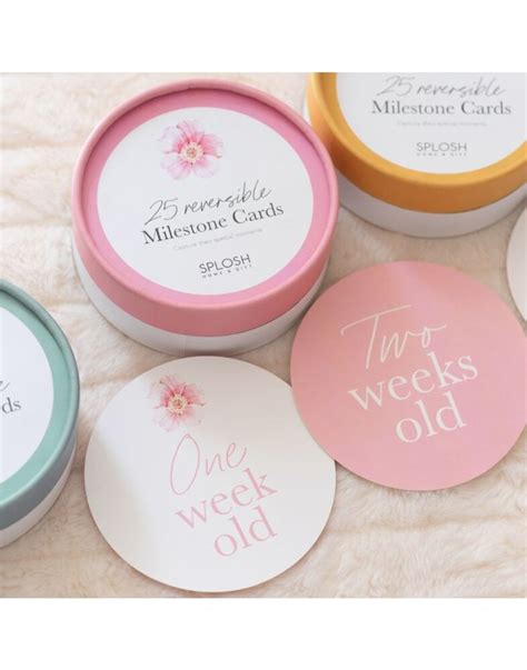 Afbeeldingsresultaten voor Baby Milestone Cards