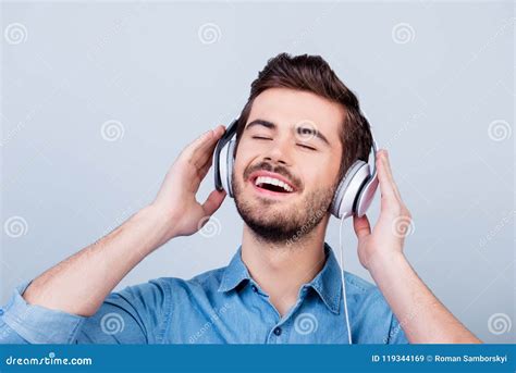 Hi I'm Listening Song に対する画像結果