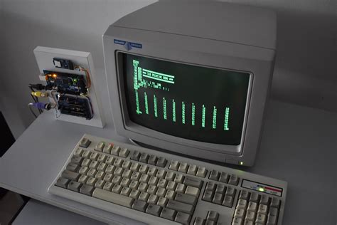 Toradh íomhá ar Terminal Computer Monitor