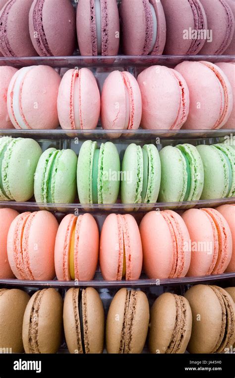 Macarons Stacked に対する画像結果