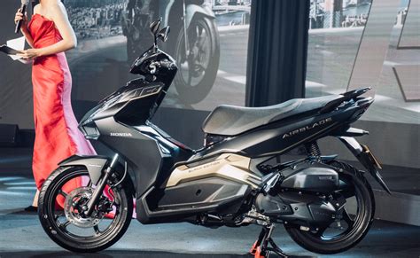 Blade 2020 に対する画像結果