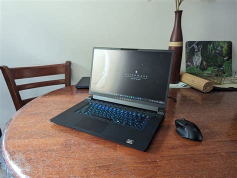 Image result for Alienware M 17 R5 AMD Fan