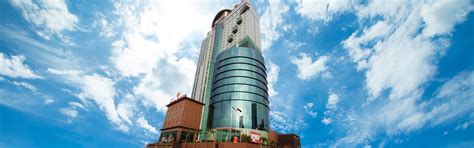 Toradh íomhá ar Paragon Entertainment