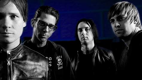 Angels and Airwaves Love に対する画像結果