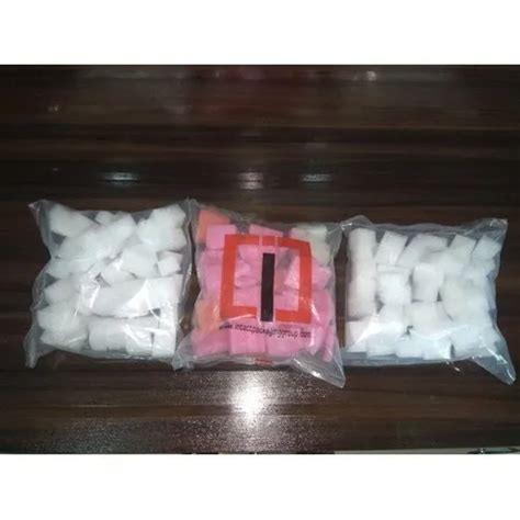 Toradh íomhá ar Packing Peanuts across the World