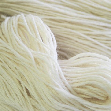 Toradh íomhá ar Wool Yarn Dyeing Process