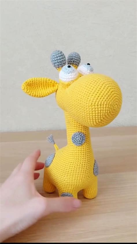 Crochet Giraffe Pattern に対する画像結果