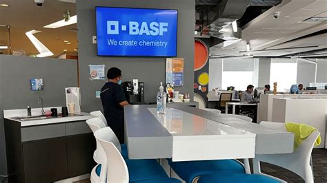 Résultat d’images pour BASF Typing Computer
