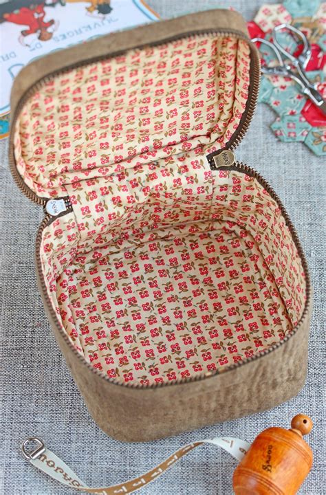 Image result for Sewing Pouch Tutorial