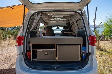 Toradh íomhá ar Sleeper Van Interior